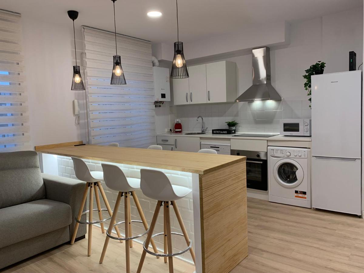 Apartamentos Santullano 1 Oviedo Ngoại thất bức ảnh